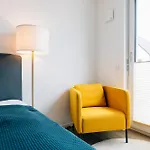 Modernes City-appartement 아파트